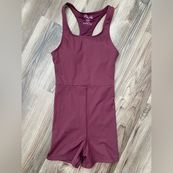 Pink Lily Sleeveless Racerback Tank Top One Piece Active Jumpsuit Shorts XS - Picture 1 of 4